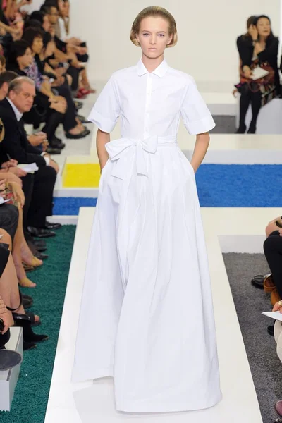 Look 49